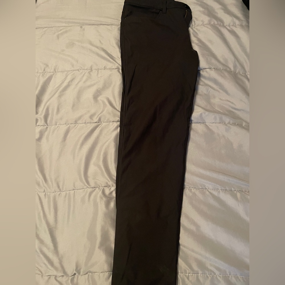 Men’s Lululemon ABC Pants